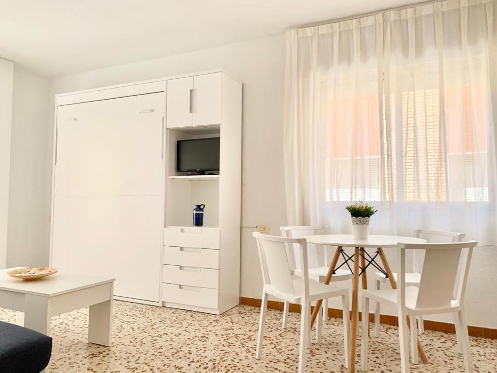 Apartamentos Pagan Santiago De La Ribera Eksteriør bilde