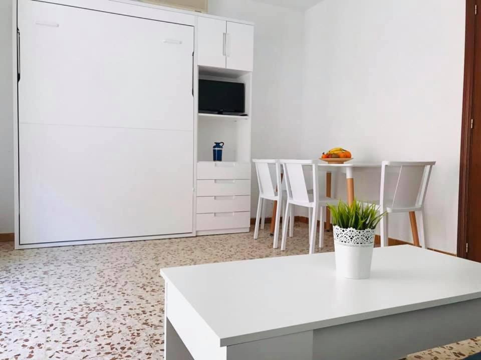 Apartamentos Pagan Santiago De La Ribera Eksteriør bilde