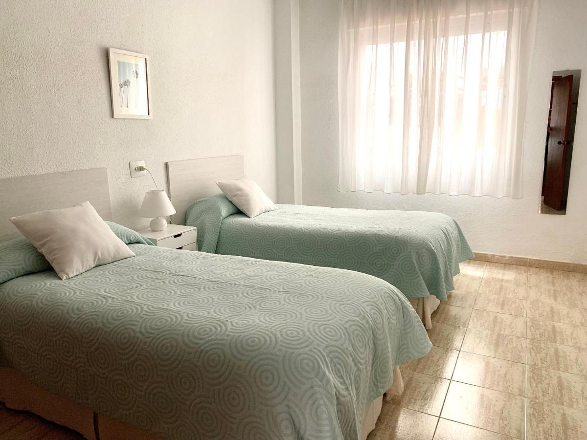 Apartamentos Pagan Santiago De La Ribera Eksteriør bilde